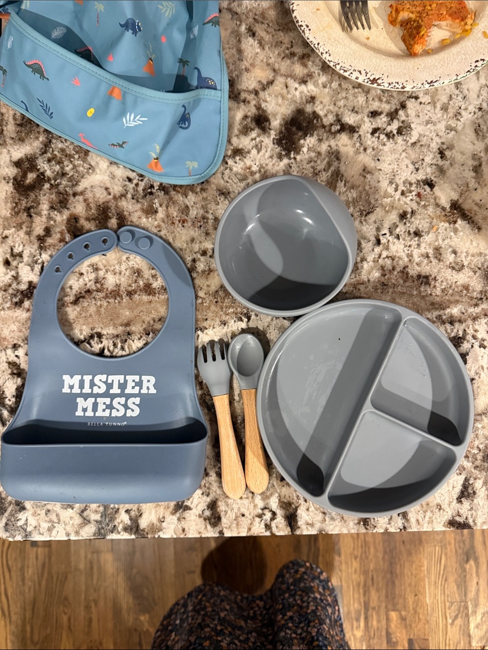 Mister Mess Gray Silicone Bib & Mealtime Set for Kids
